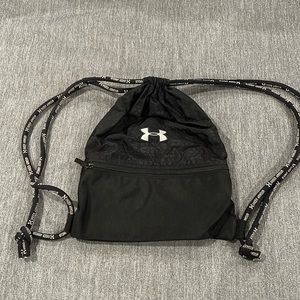 Under Armour cinch sack
